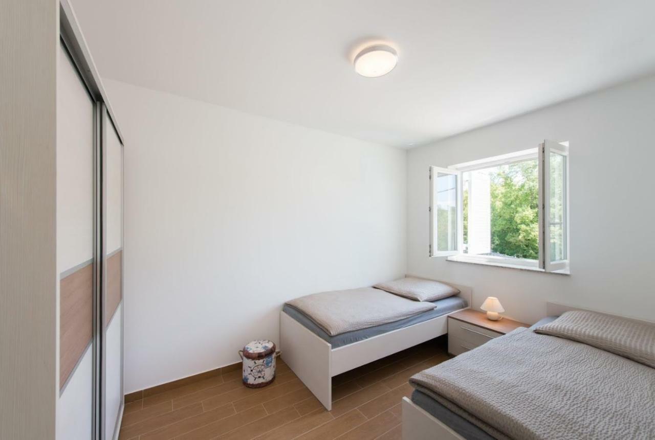 FEWO Villa Adria Barusic Esterno foto