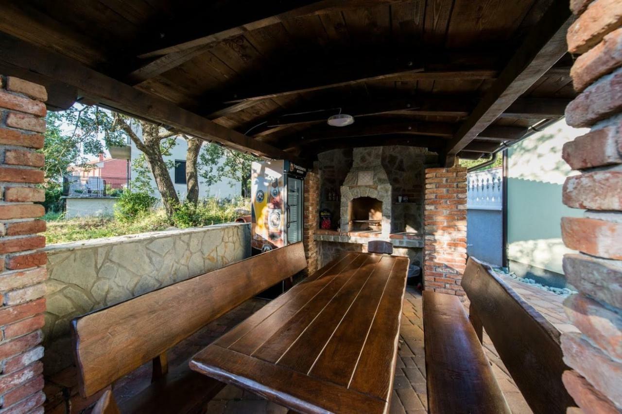 FEWO Villa Adria Barusic Esterno foto